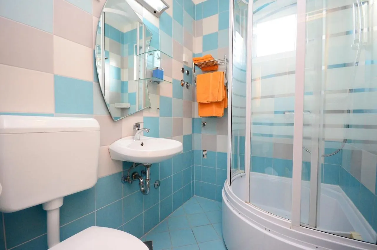 Apartments Blazenka Banjol